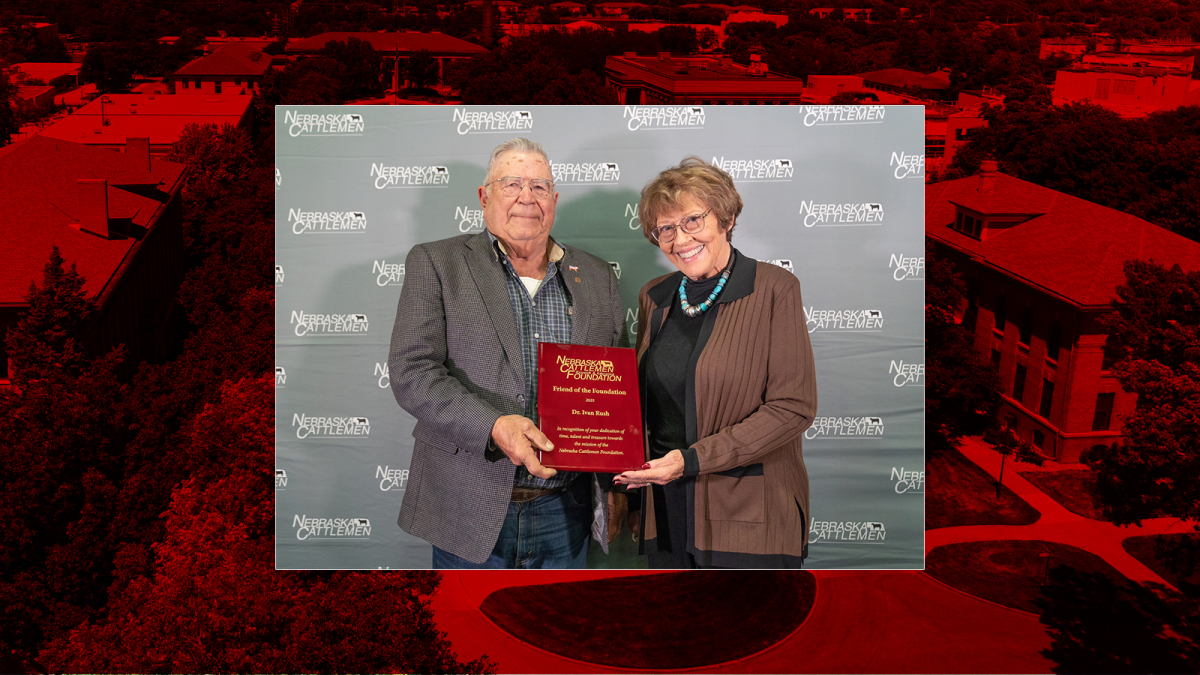 Scottsbluff cattleman receives award for commitment to beef industry